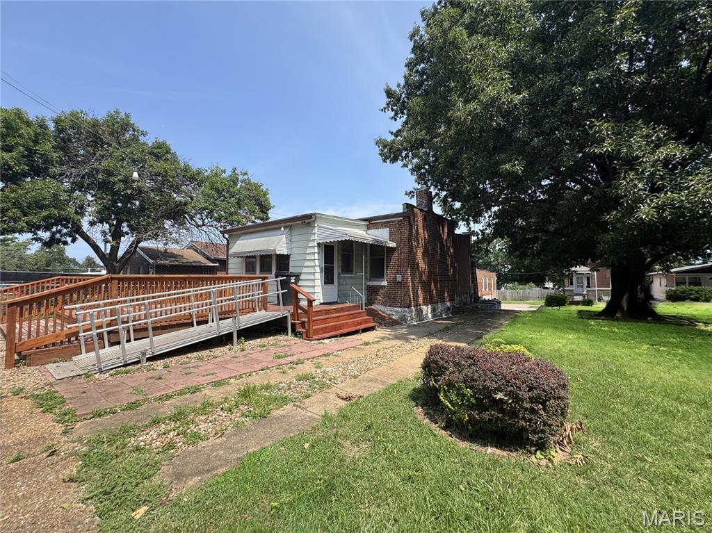 4950 Hummelsheim Avenue Property Photo 26
