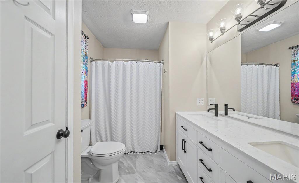 16975 Lensman Road Property Photo 11