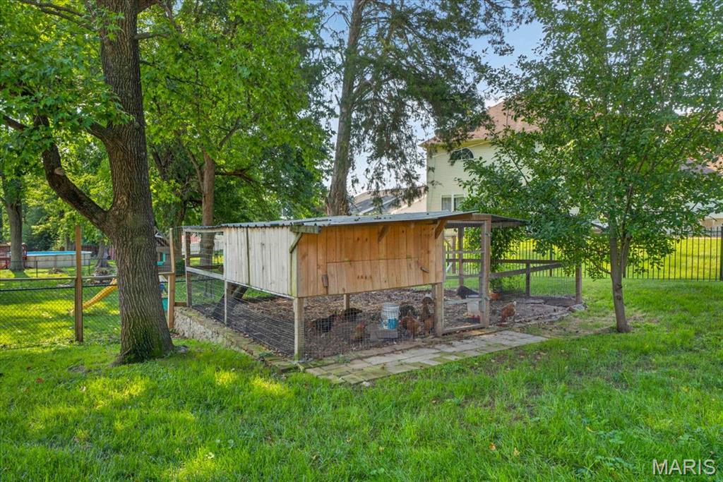 4482 Dantonaire Place Property Photo 35