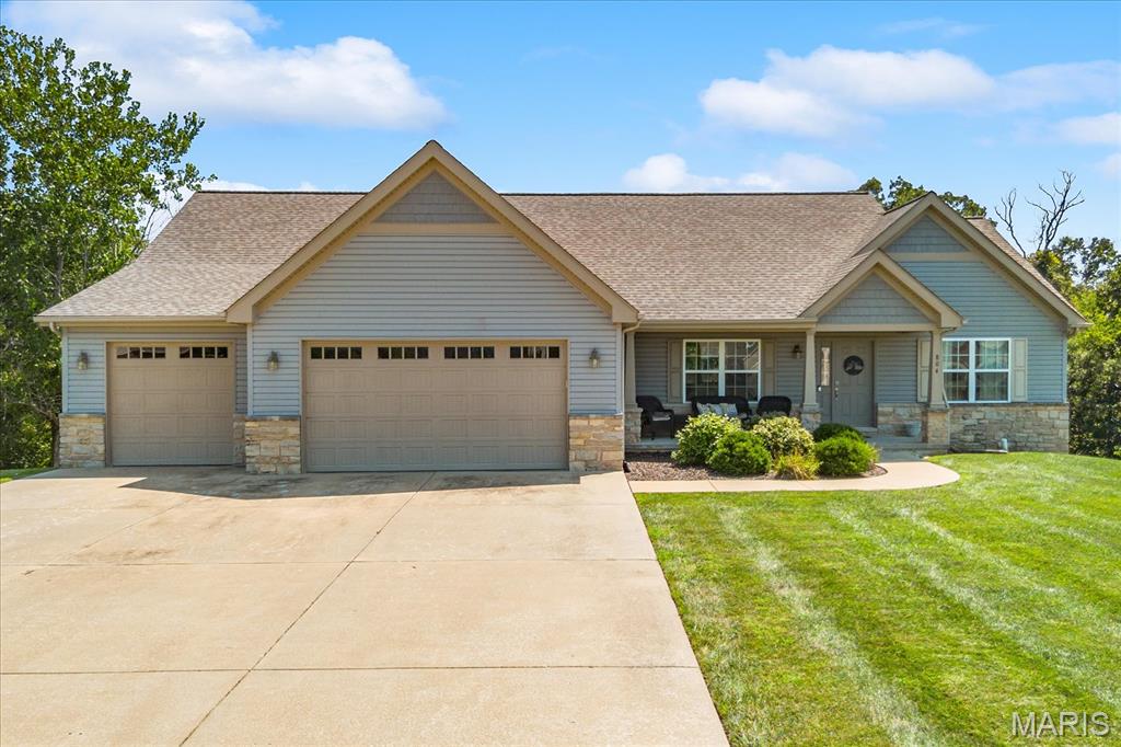 804 Autumn Rise Lane Property Photo 1