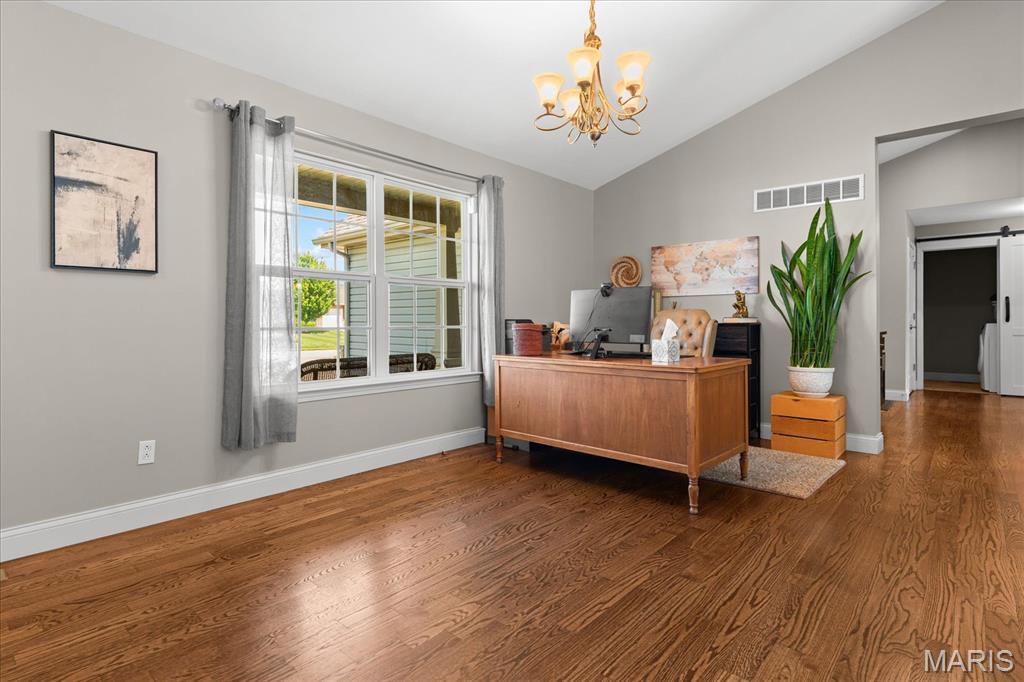 804 Autumn Rise Lane Property Photo 8