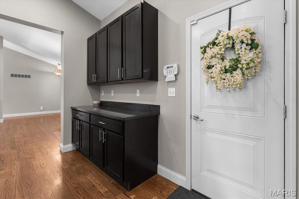 804 Autumn Rise Lane Property Photo 12