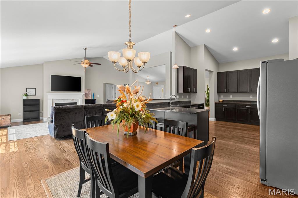 804 Autumn Rise Lane Property Photo 14