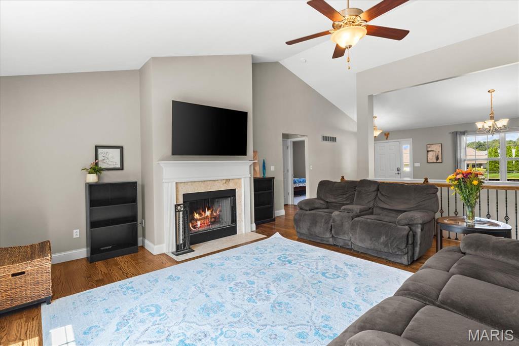 804 Autumn Rise Lane Property Photo 17