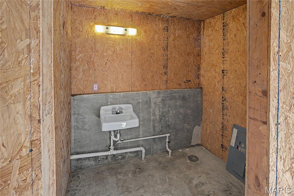 5479 Eisenhower Drive Property Photo 71