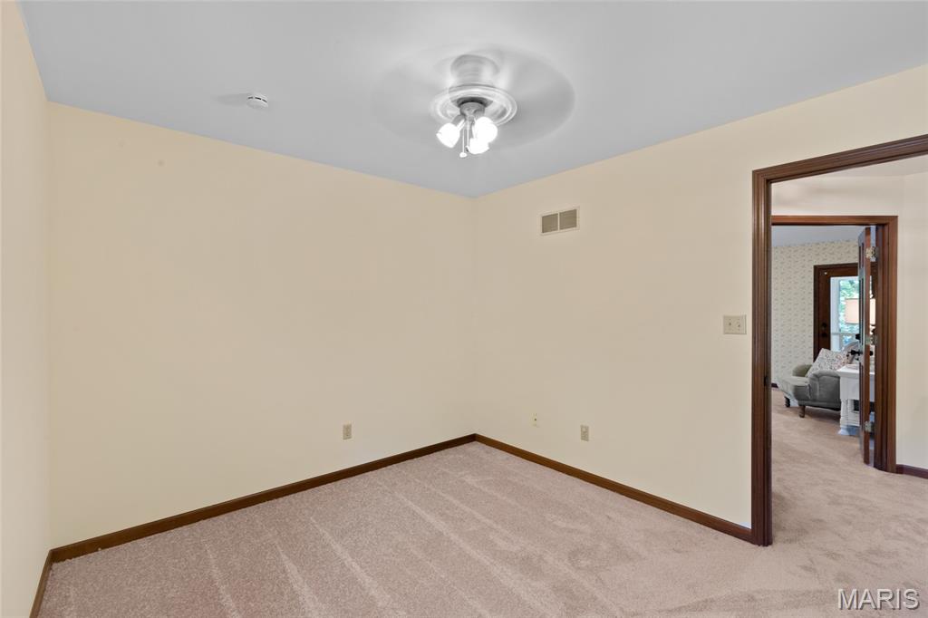 5002 Circle Drive Property Photo 37