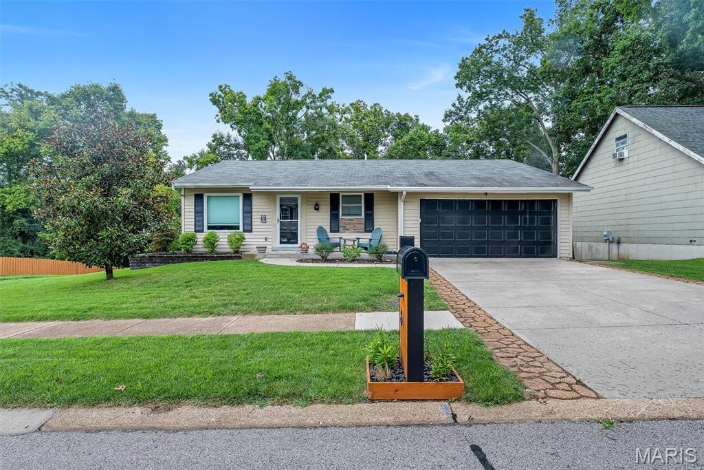 6 Fawn Meadows Drive Property Photo 1
