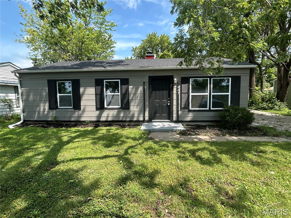 607 Saint Monica Drive Property Photo 1