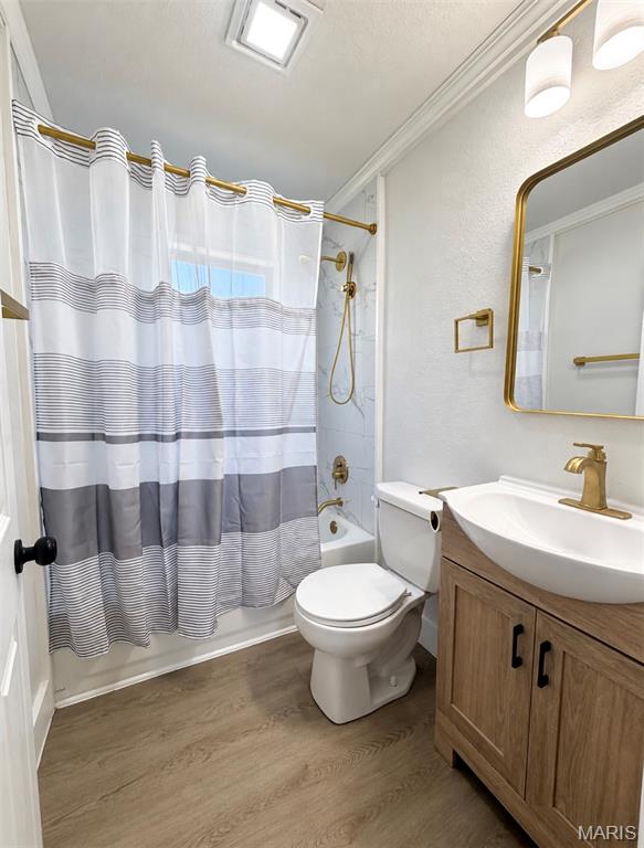 409 E Scioto Street Property Photo 8