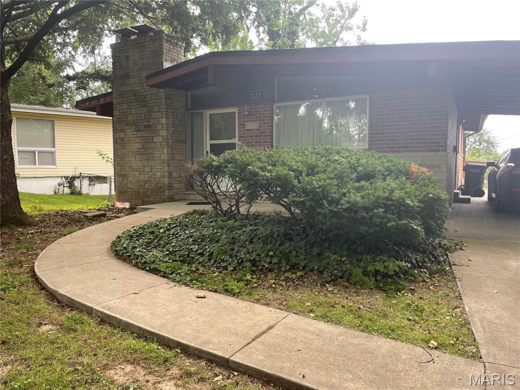 7222 Boellner Drive Property Photo 1
