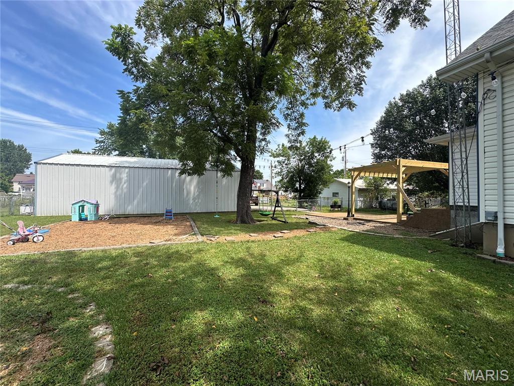 205 E Monroe Property Photo 47
