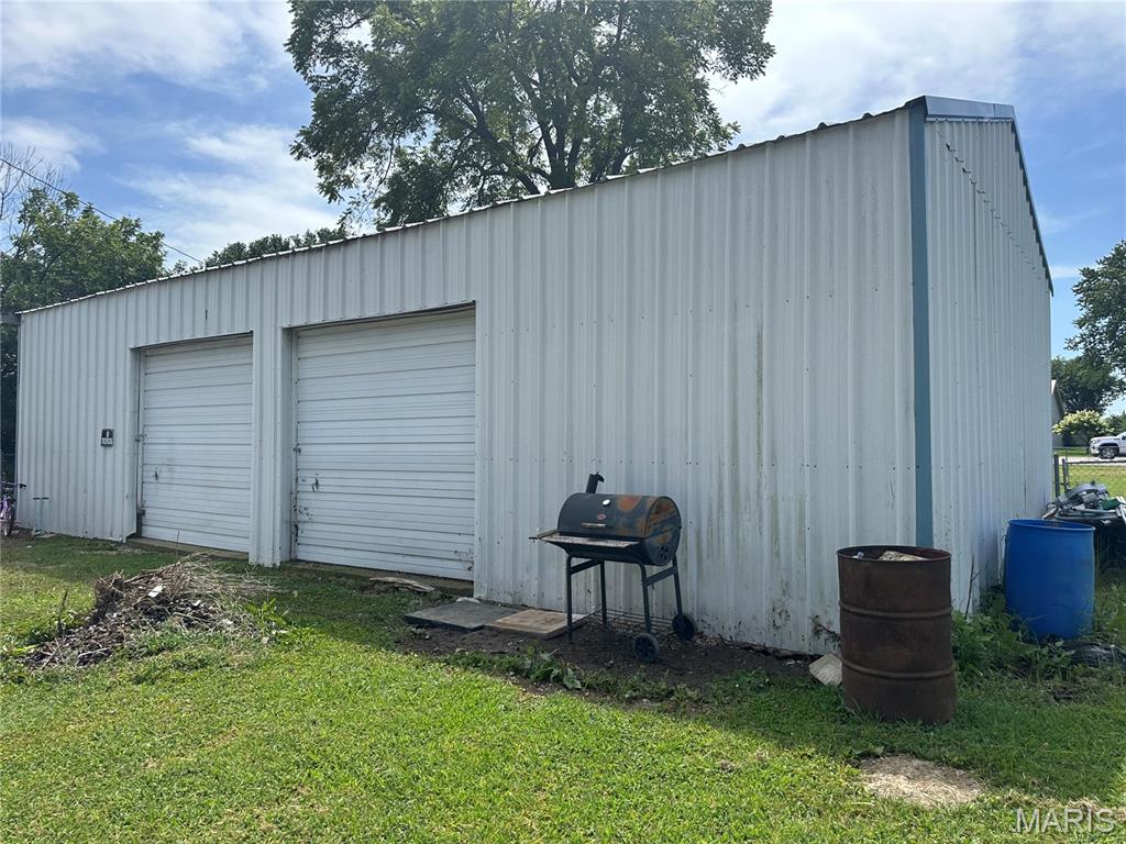 205 E Monroe Property Photo 49