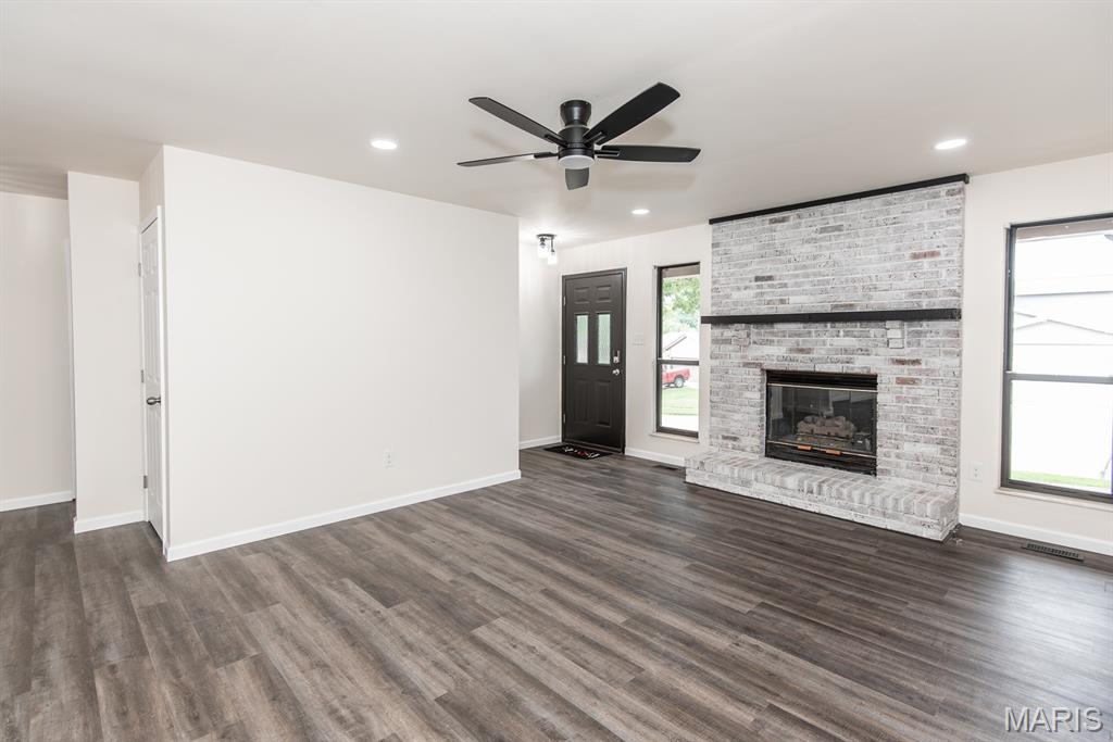 4315 Meadowgreen Estates Drive Property Photo 4
