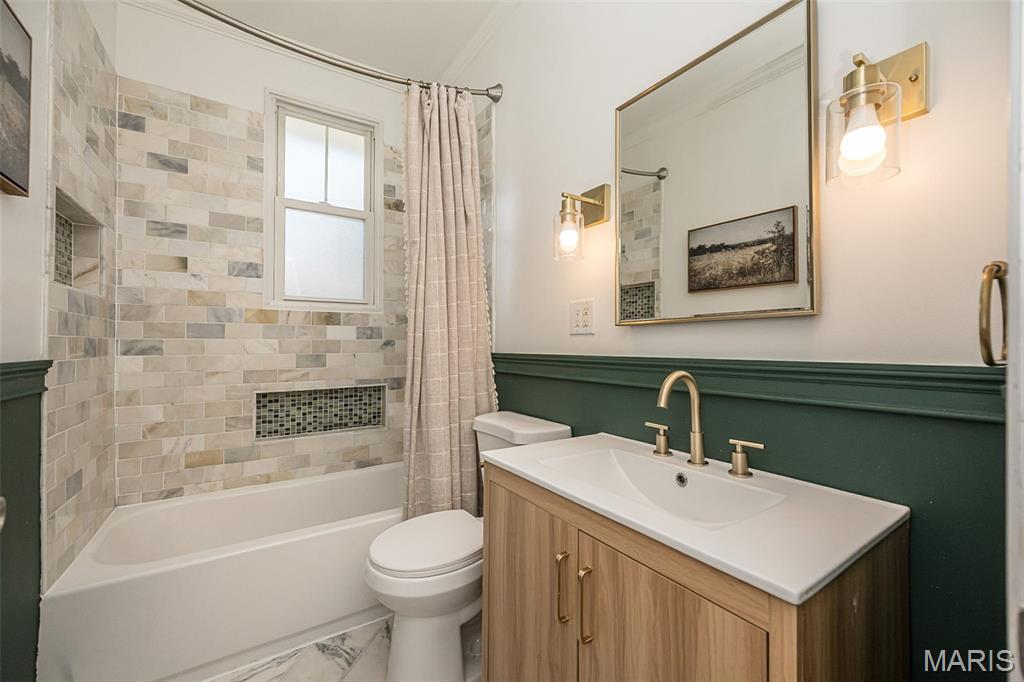 8834 Pine Avenue Property Photo 14