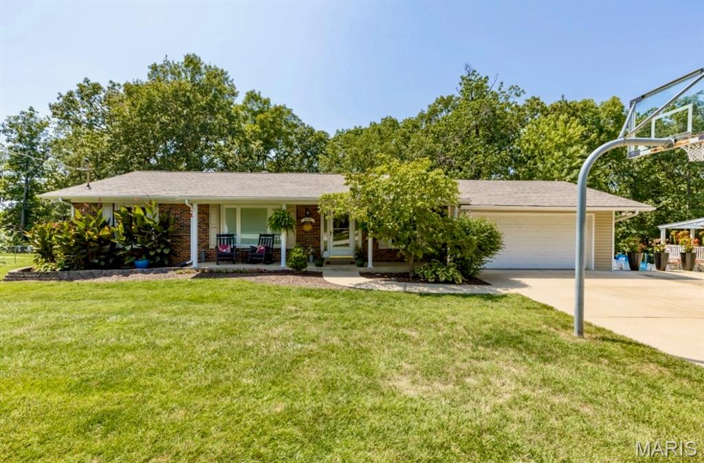 62 Pearl Drive
