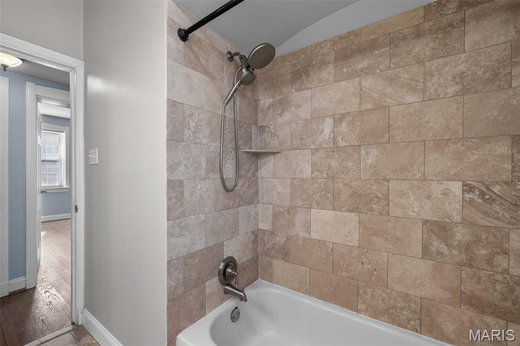 7563 Oxford Drive 3s Property Photo 24