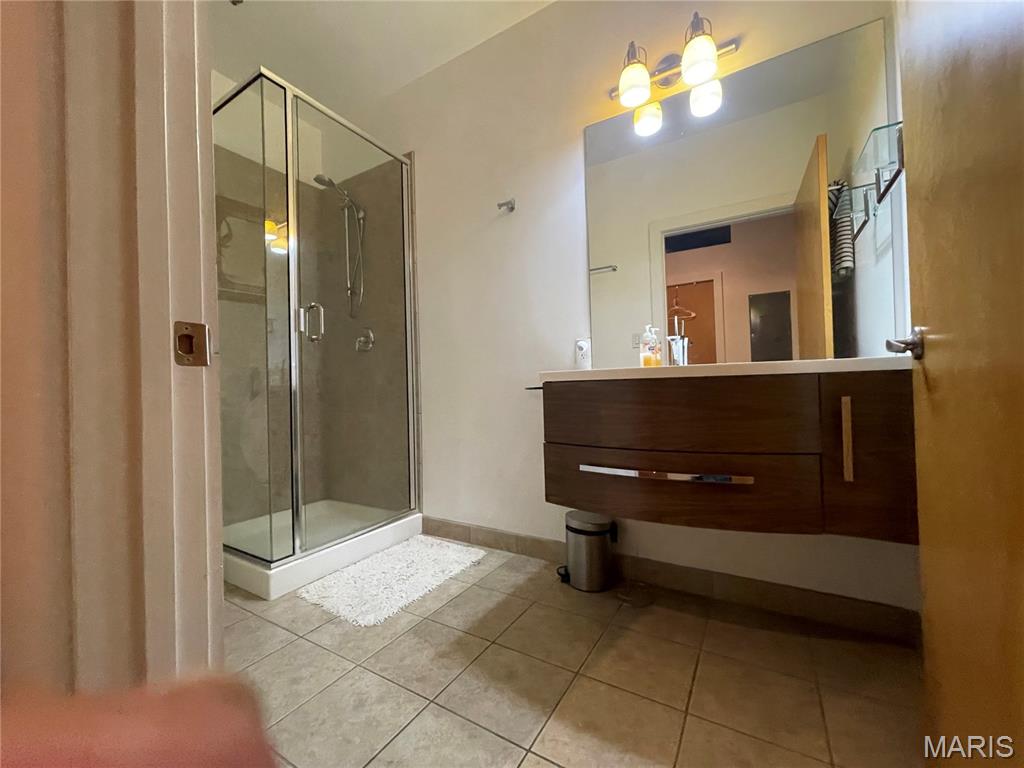 901 Washington Avenue 405 Property Photo 6