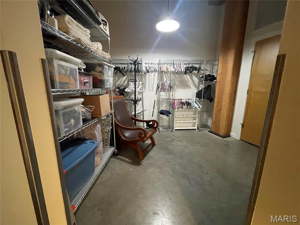 901 Washington Avenue 405 Property Photo 9
