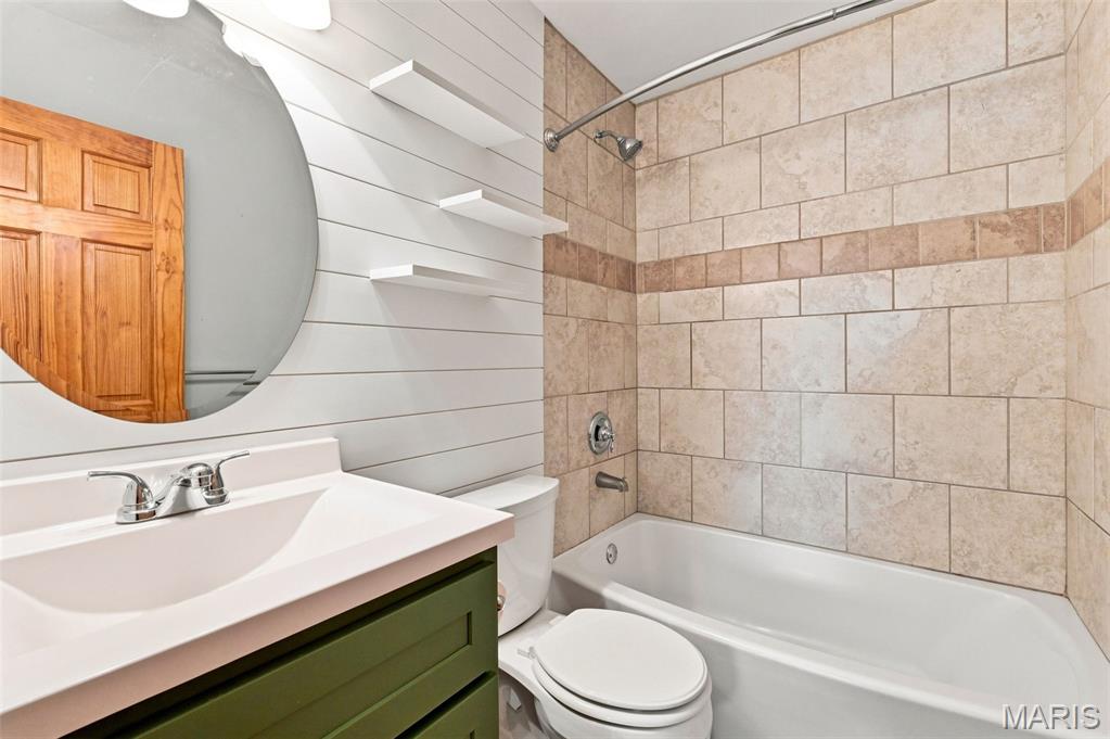 2002 Janiculum Drive Property Photo 13