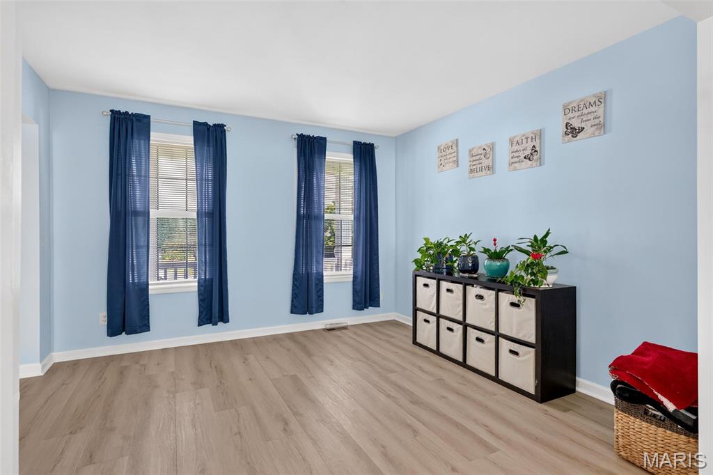 350 Villa Duschene Drive Property Photo 9