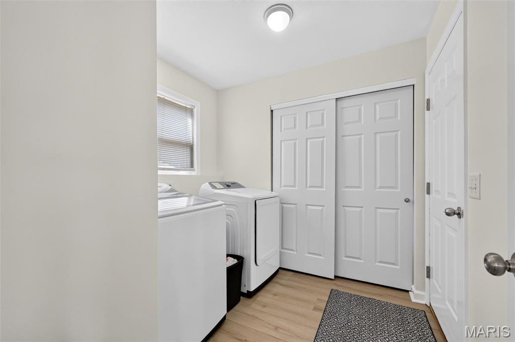 350 Villa Duschene Drive Property Photo 10