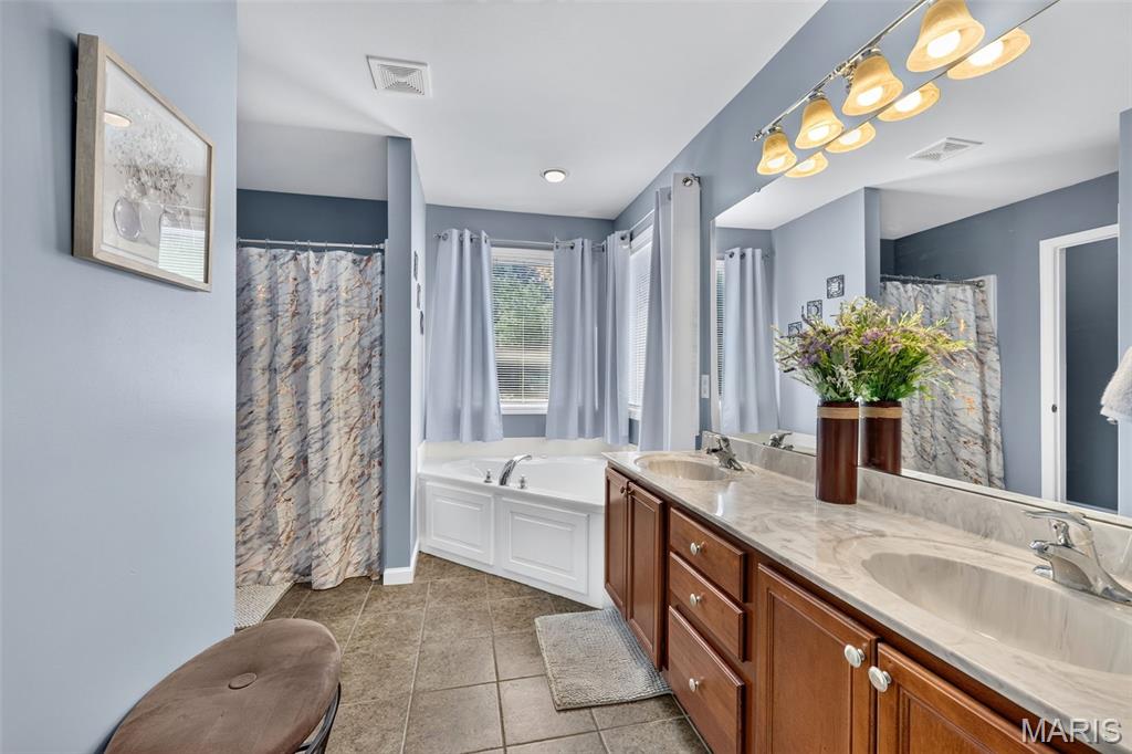 350 Villa Duschene Drive Property Photo 34