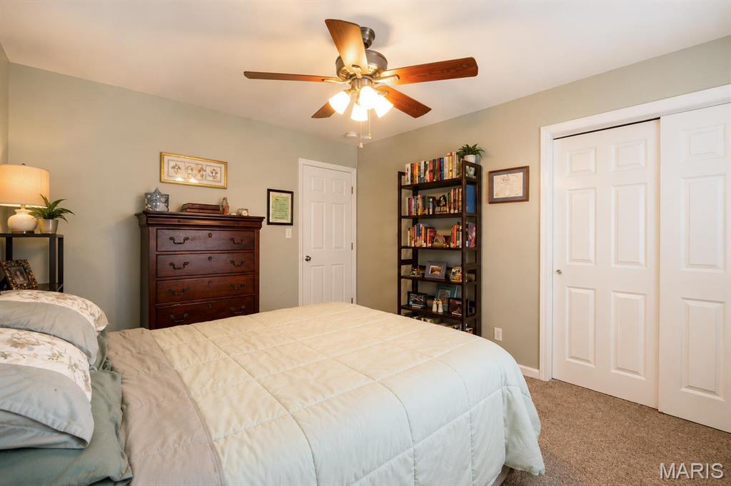 4900 Voltaire Drive Property Photo 14