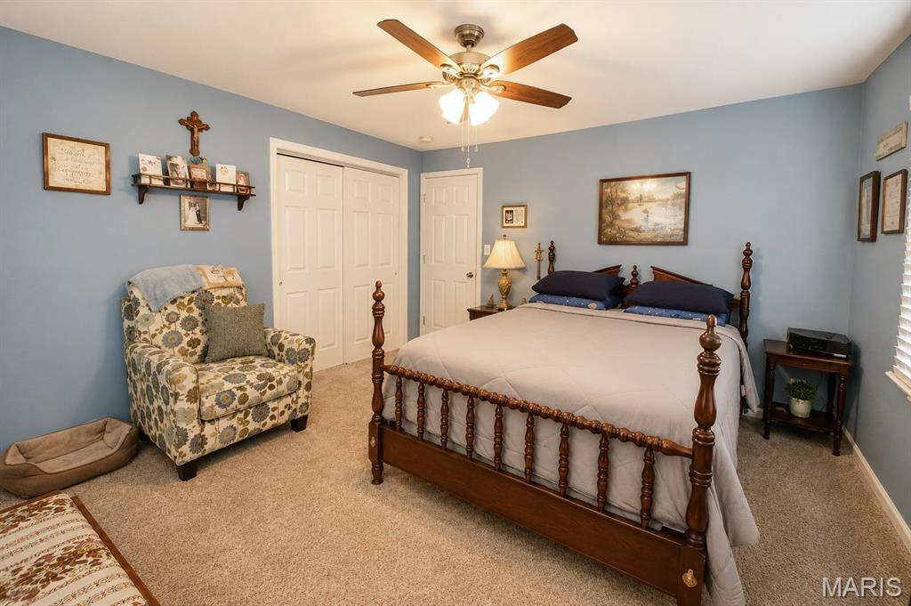4900 Voltaire Drive Property Photo 16