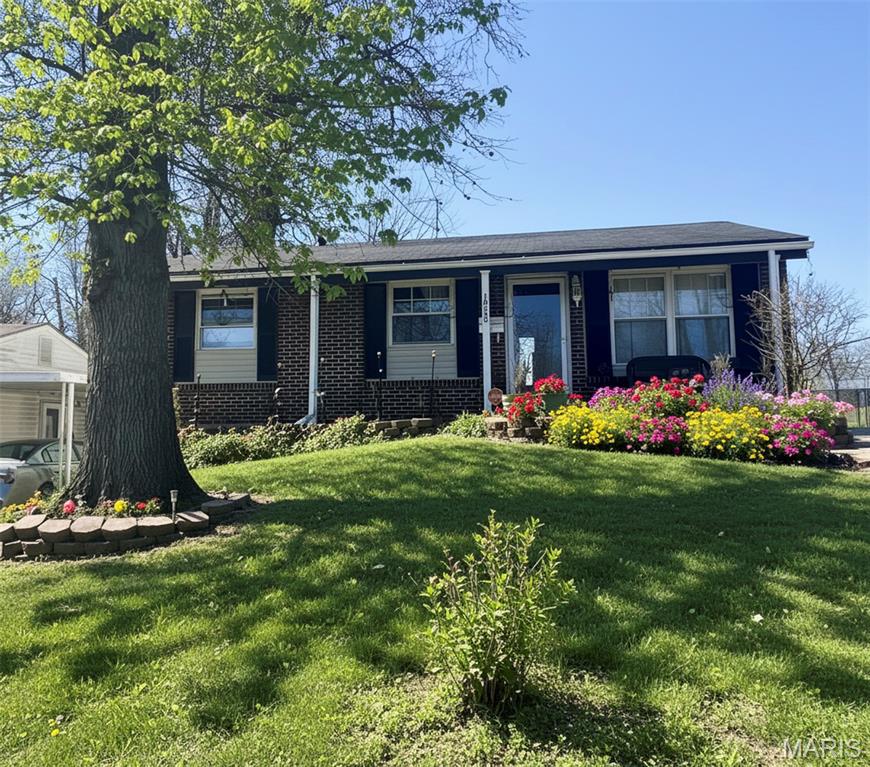 10225 Castle Drive Property Photo 1