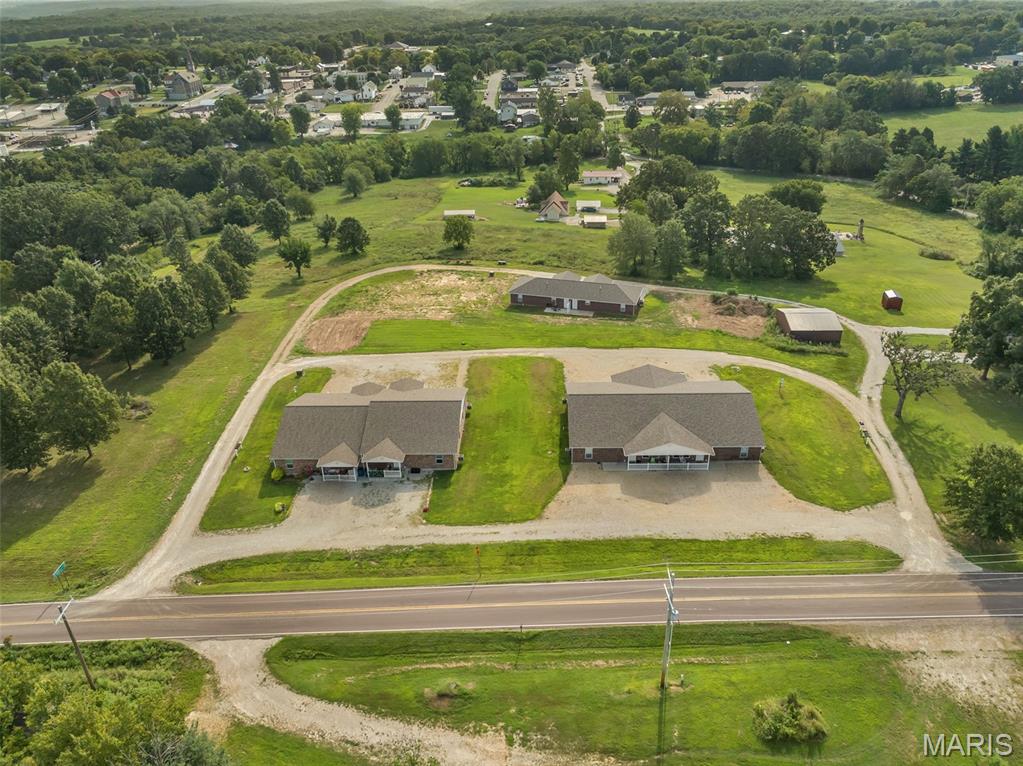 140 Highway V Property Photo 1