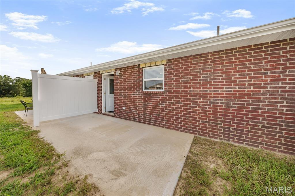 140 Highway V Property Photo 12