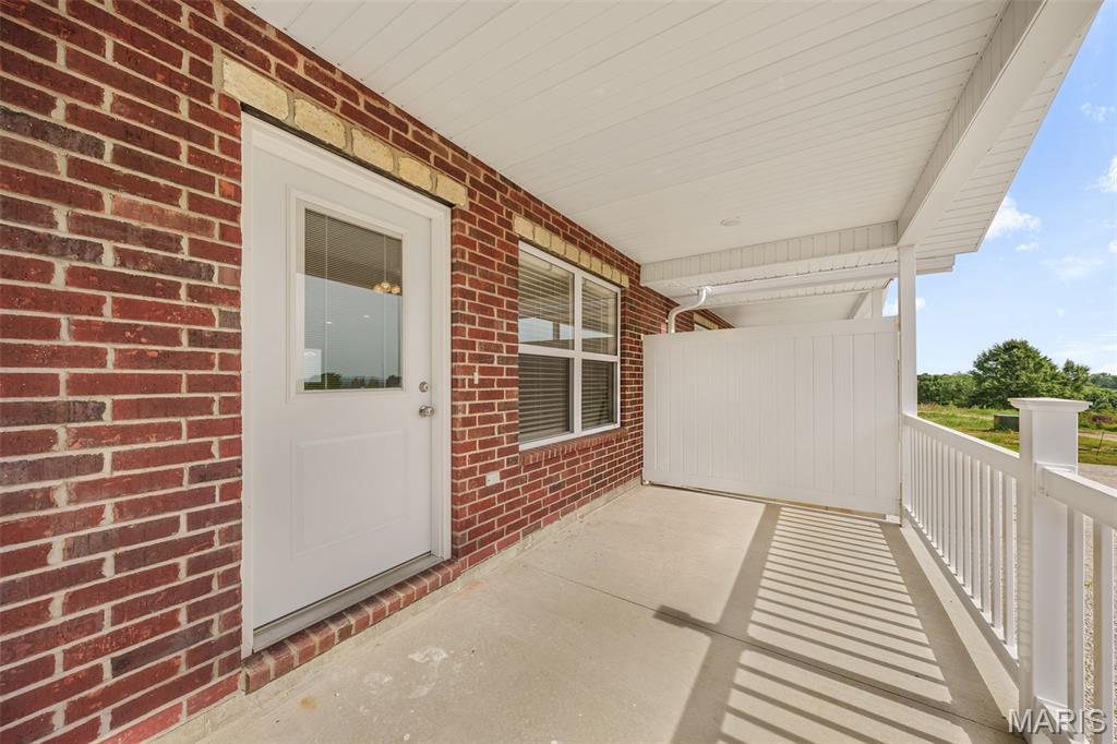 140 Highway V Property Photo 13