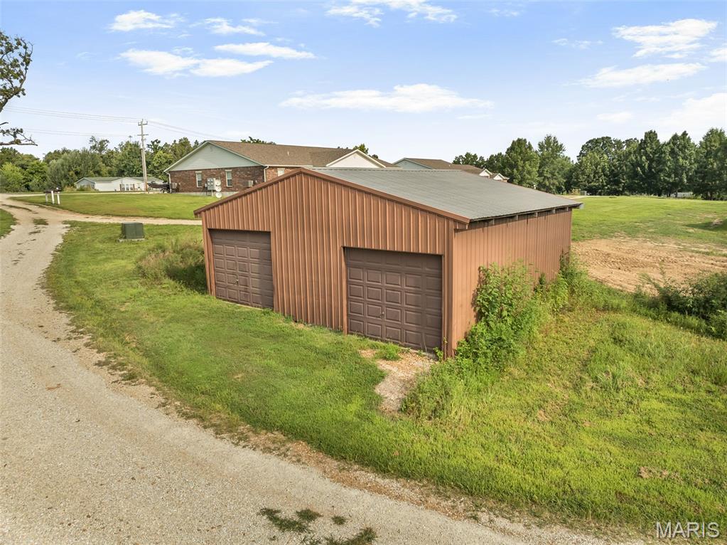 140 Highway V Property Photo 14