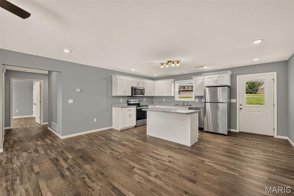 140 Highway V Property Photo 20