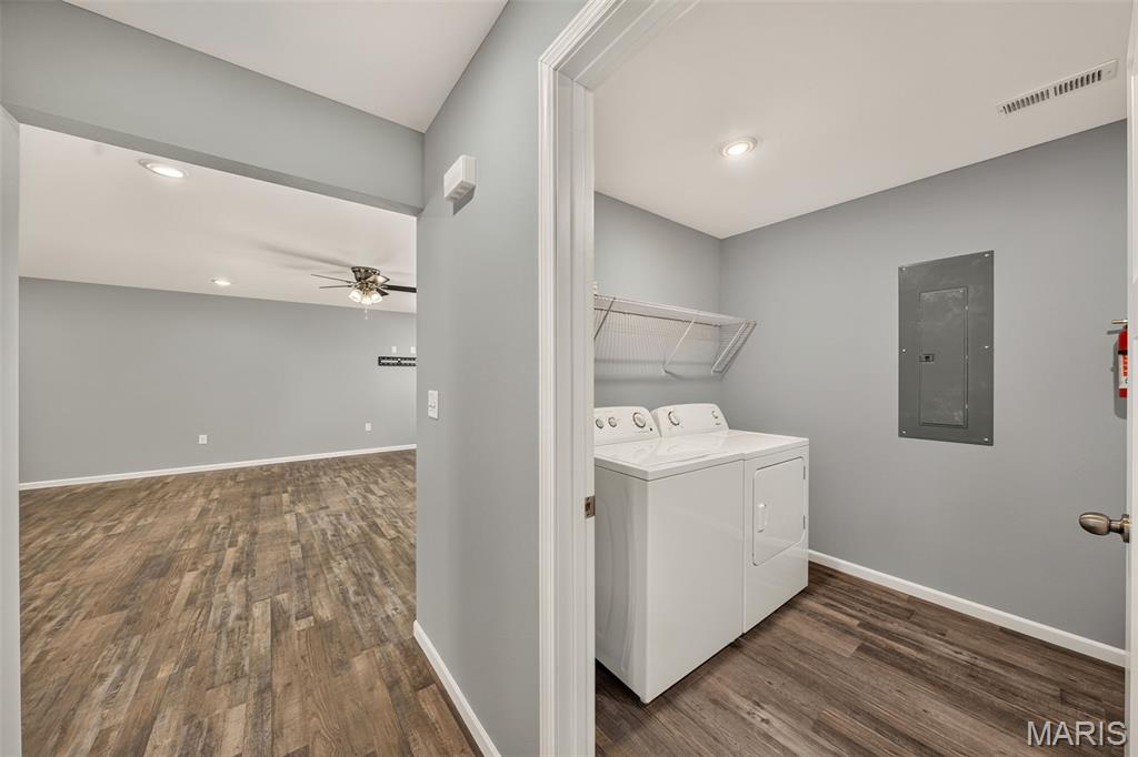 140 Highway V Property Photo 25