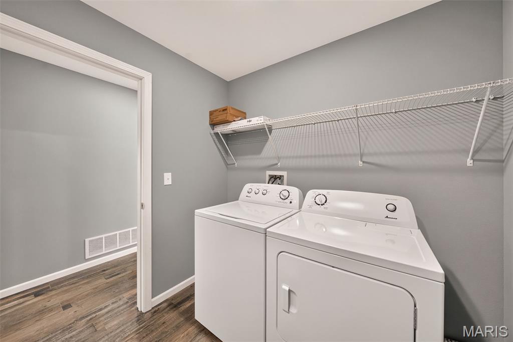 140 Highway V Property Photo 26