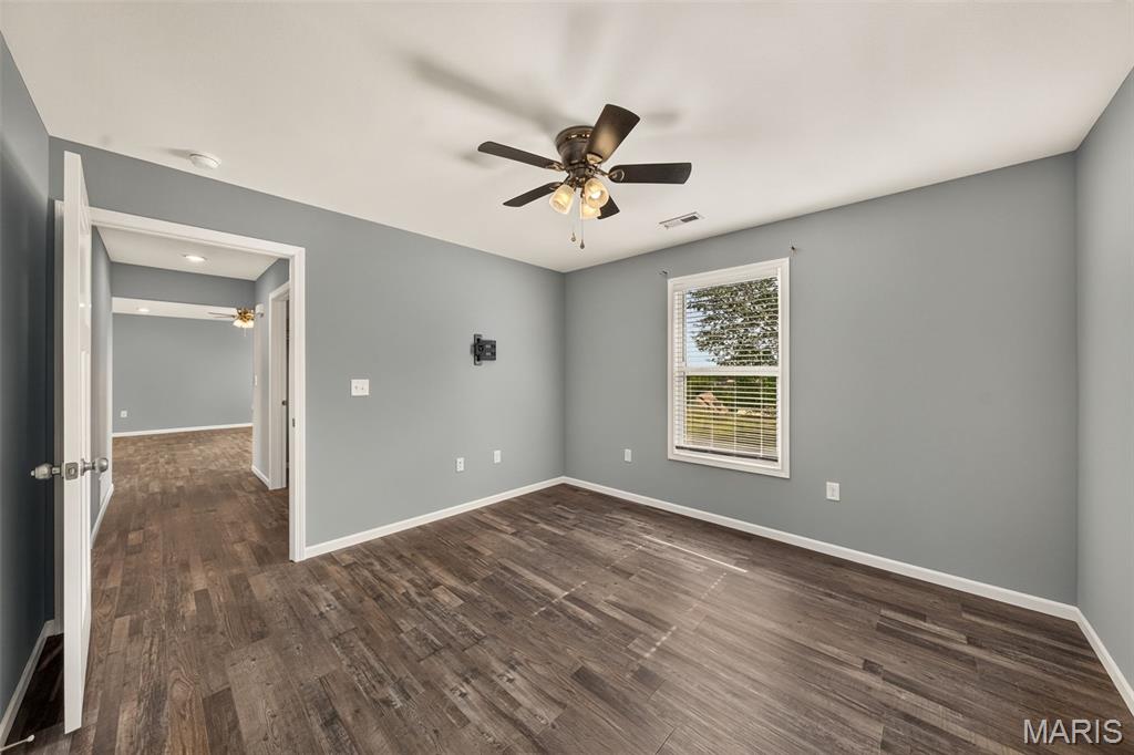 140 Highway V Property Photo 31