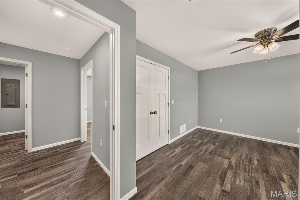 140 Highway V Property Photo 35