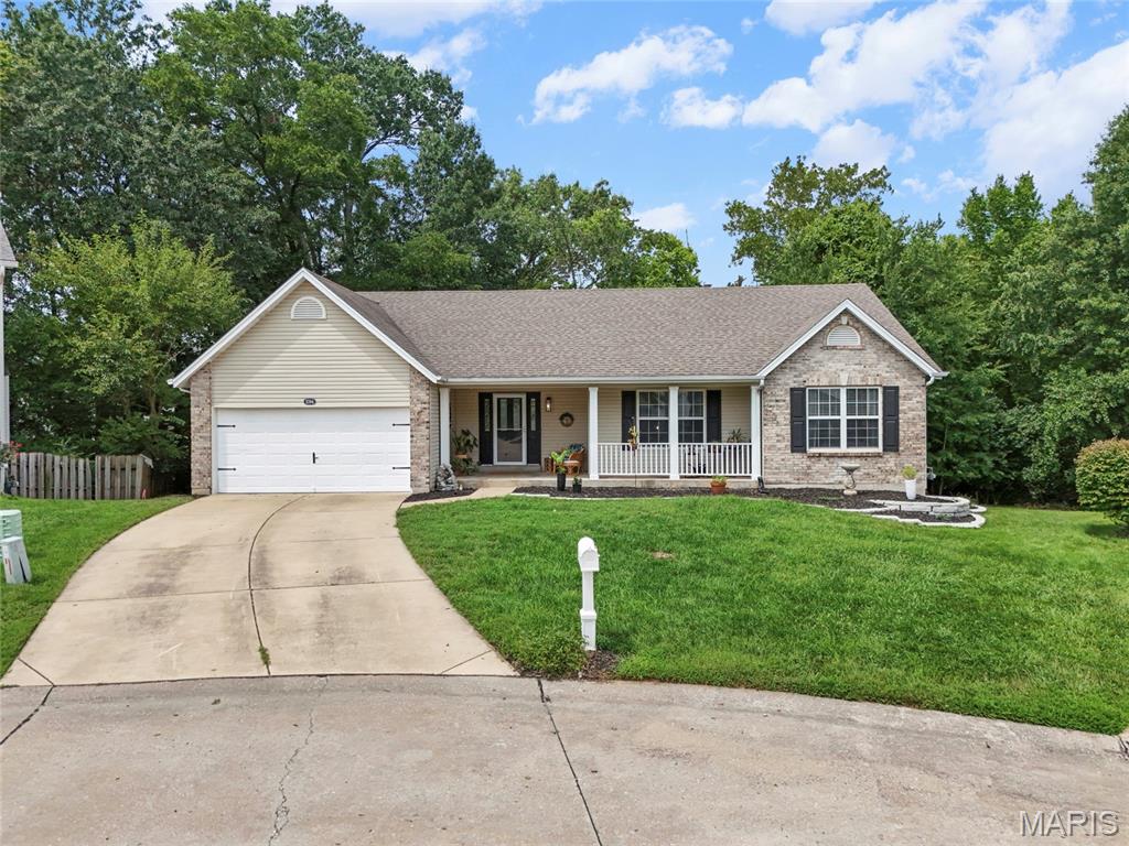 1094 Treeshade Drive Property Photo 2