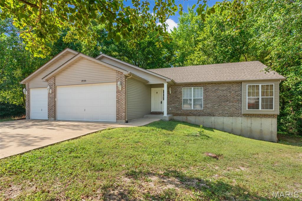 1935 Anchorage Drive Property Photo 1