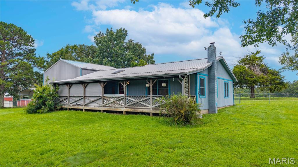 25740 Indianapolis Drive Property Photo 1