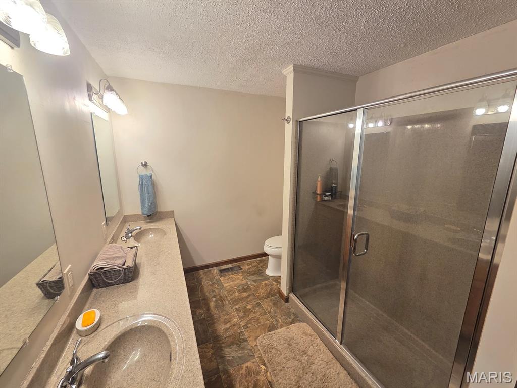 21553 State Highway B Property Photo 31