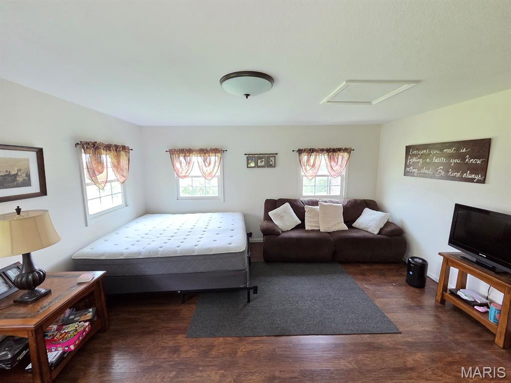 21553 State Highway B Property Photo 34
