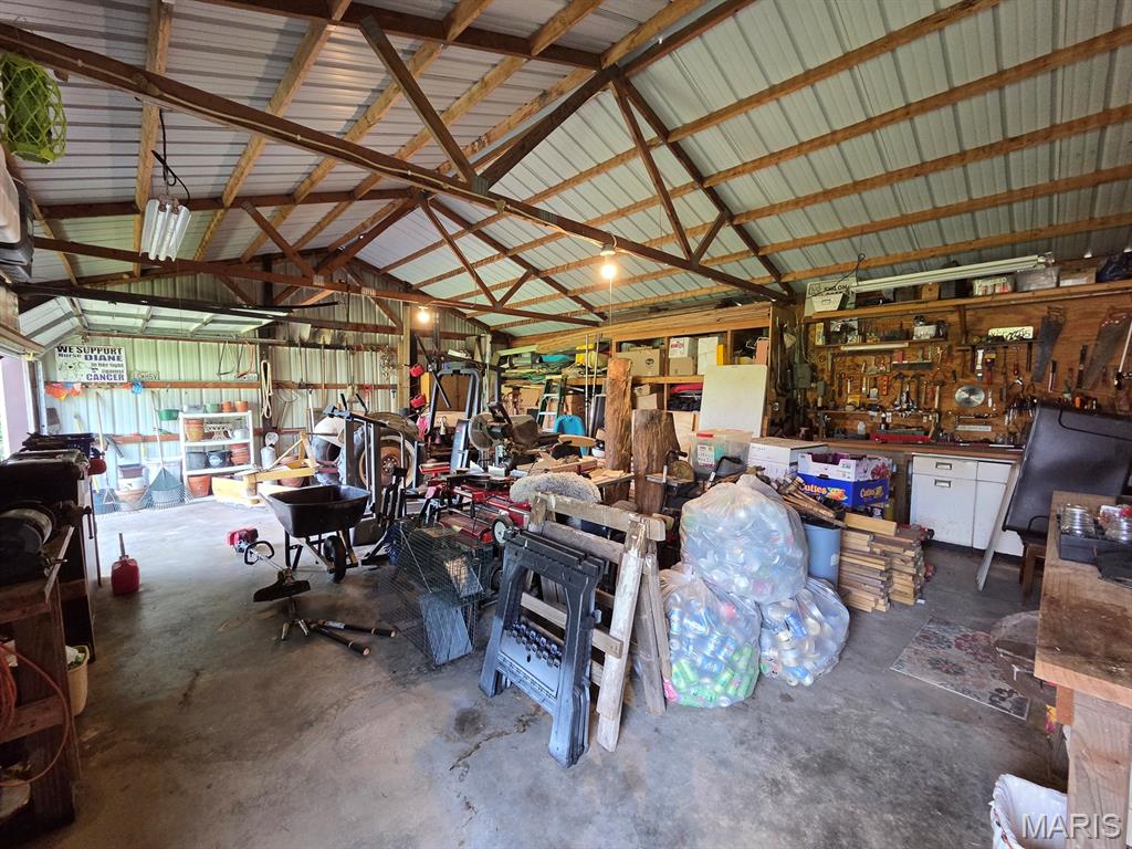 21553 State Highway B Property Photo 52