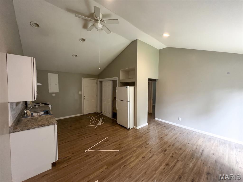 3974 Lada Avenue Property Photo 3