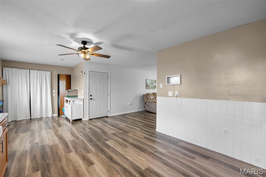 100 Harris Drive Property Photo 7