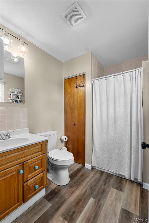 100 Harris Drive Property Photo 10