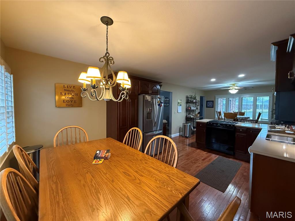 2304 Fontaine Drive Property Photo 20