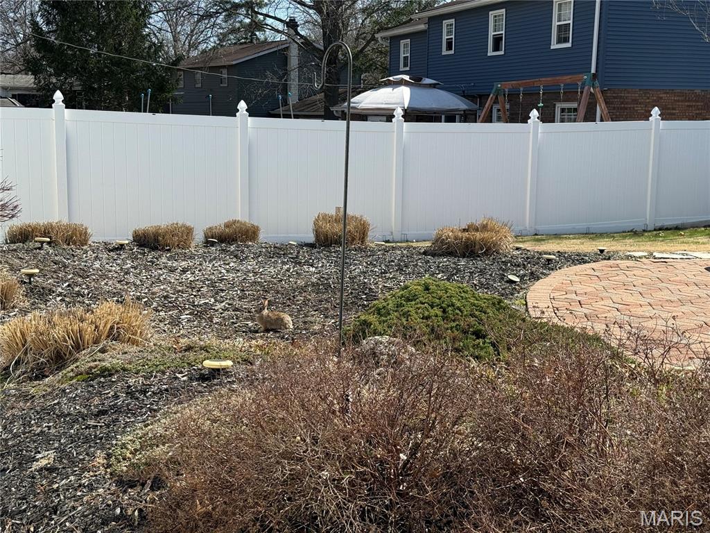 2304 Fontaine Drive Property Photo 27