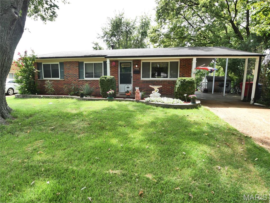 2020 Yaqui Drive